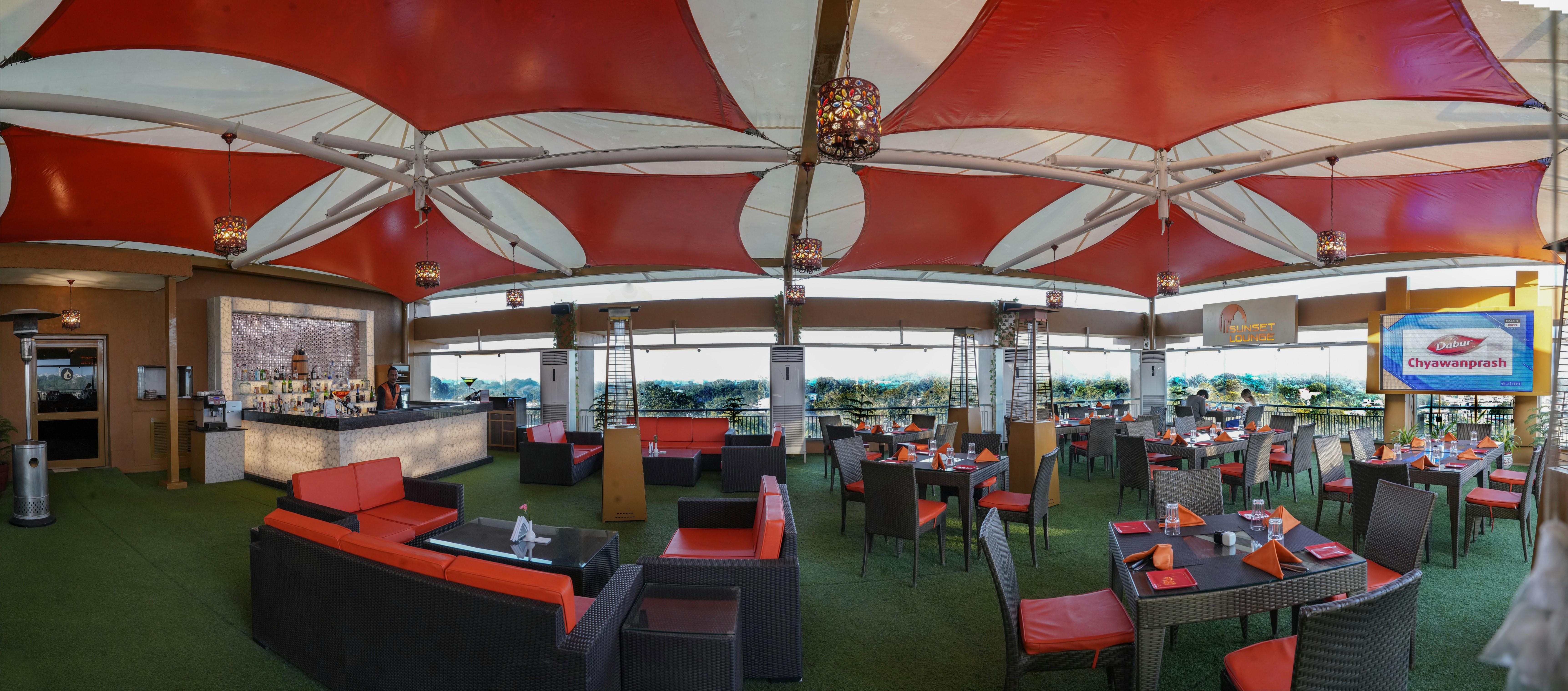Hotel Clarks Shiraz Агра Екстер'єр фото