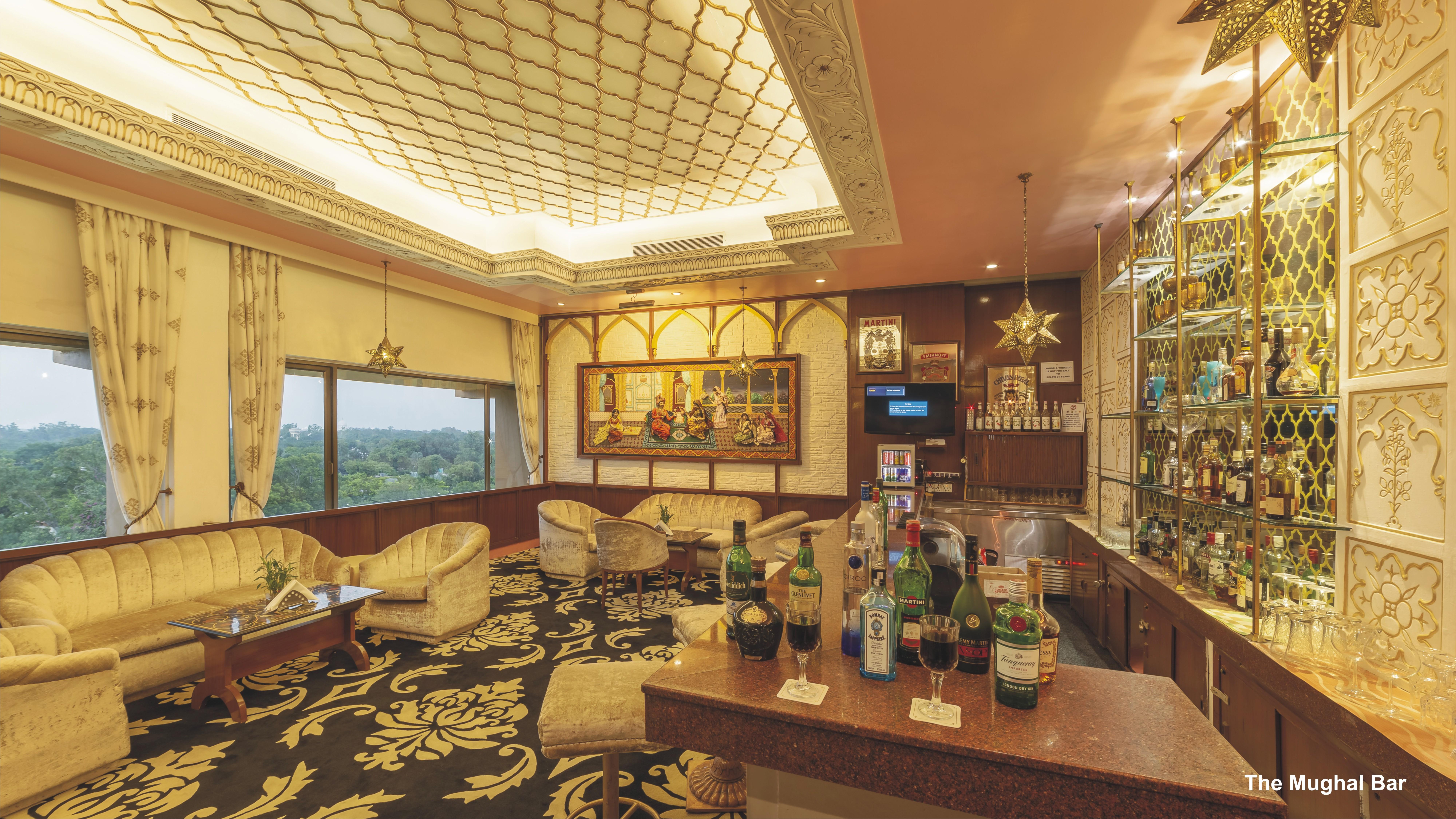 Hotel Clarks Shiraz Агра Екстер'єр фото